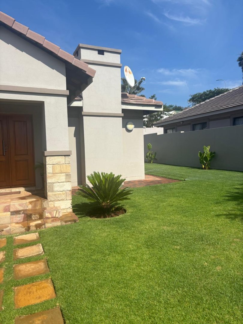 To Let 3 Bedroom Property for Rent in Wilkoppies North West